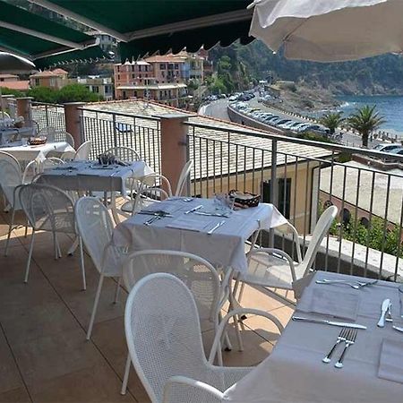 Hotel Delle Rose Bonassola Buitenkant foto