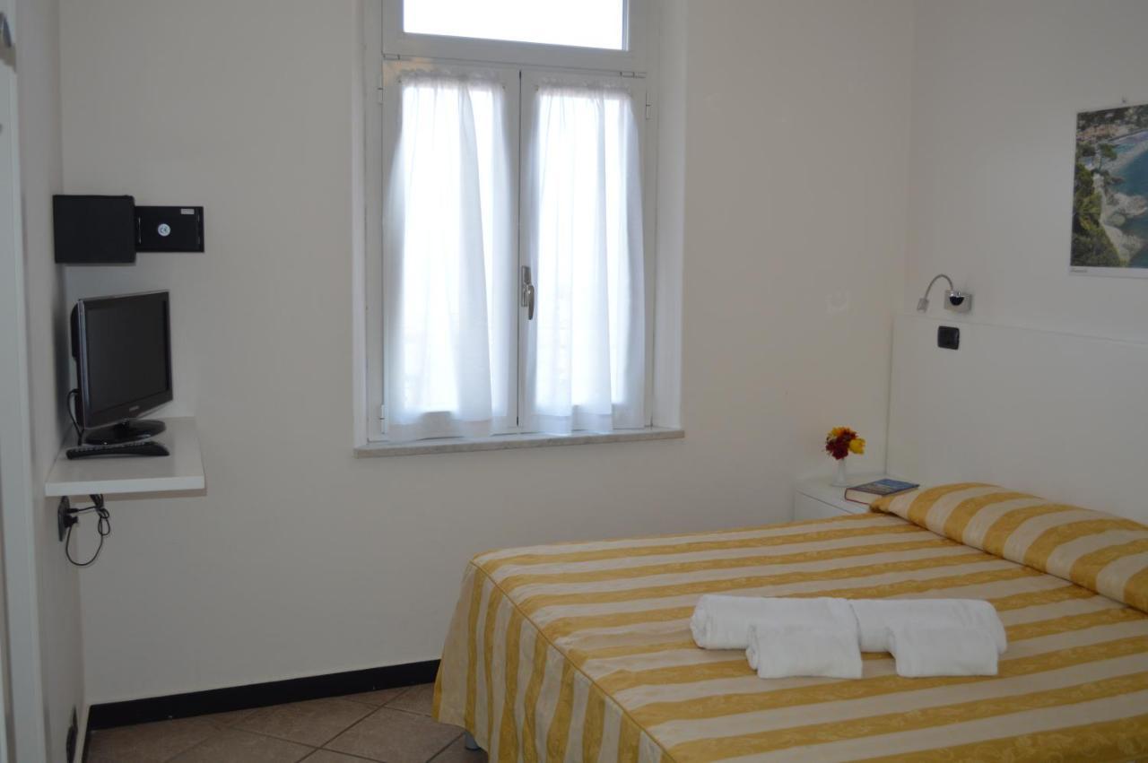 Hotel Delle Rose Bonassola Buitenkant foto