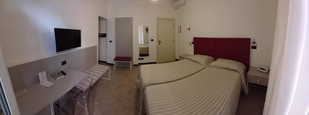 Hotel Delle Rose Bonassola Buitenkant foto